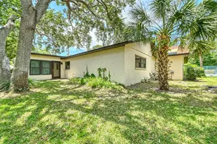 2247 Bispham Rd, Sarasota, FL 34231 - Photo 29
