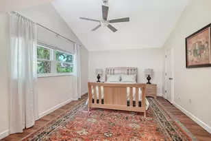 2247 Bispham Rd, Sarasota, FL 34231 - Photo 21