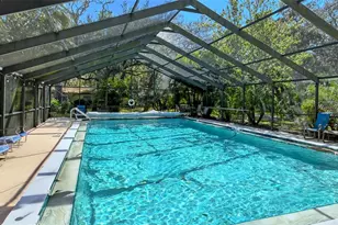 2247 Bispham Rd, Sarasota, FL 34231 - Photo 33