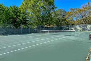 2247 Bispham Rd, Sarasota, FL 34231 - Photo 35