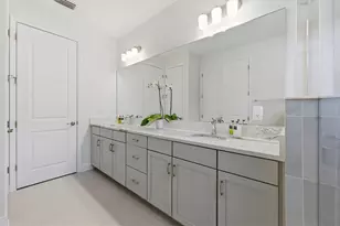 17727 Savory Mist Cir, Bradenton, FL 34211 - Photo 33