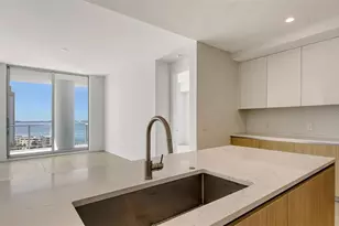 301 Quay Commons, Sarasota, FL 34236 - Photo 19