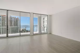 301 Quay Commons, Sarasota, FL 34236 - Photo 9