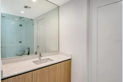 301 Quay Commons #1011, Sarasota, FL 34236 - Photo 27