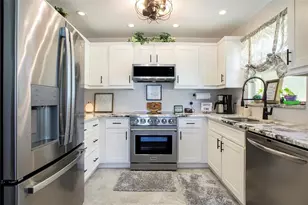 10215 Manatee Ave W, Bradenton, FL 34209 - Photo 3