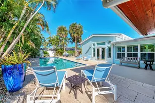 5628 Cape Leyte Dr, Sarasota, FL 34242 - Photo 17