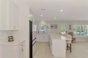 5628 Cape Leyte Dr, Sarasota, FL 34242 - Photo 47