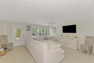 5628 Cape Leyte Dr, Sarasota, FL 34242 - Photo 39