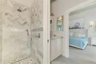5628 Cape Leyte Dr, Sarasota, FL 34242 - Photo 61