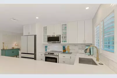 5628 Cape Leyte Drive, Sarasota, FL 34242 - Photo 45