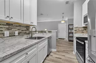 4802 51st Street W, Bradenton, FL 34210 - Photo 5