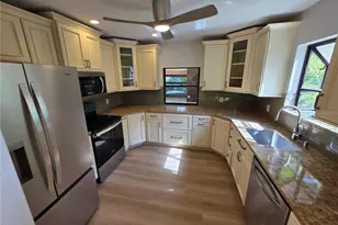 7518 4th Ave W, Bradenton, FL 34209 - Photo 3