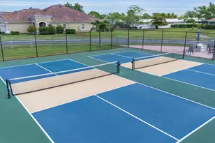 7004 Vista Bella Dr, Bradenton, FL 34209 - Photo 7
