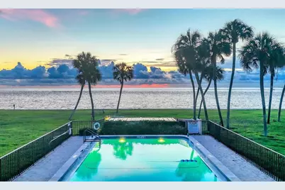 4660 Ocean Boulevard #Q2, Sarasota, FL 34242 - Photo 1