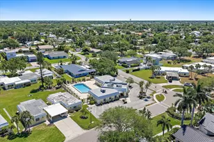 5940 Driftwood Ave, Sarasota, FL 34231 - Photo 35