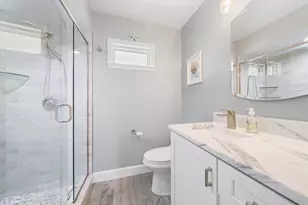 5940 Driftwood Ave, Sarasota, FL 34231 - Photo 15