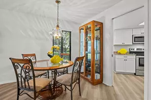 792 Capri Isles Blvd, Venice, FL 34292 - Photo 9