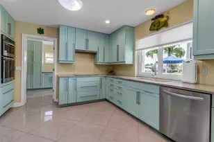 524 Hornblower Ln, Longboat Key, FL 34228 - Photo 25
