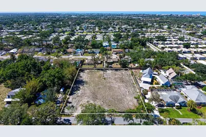 2424 Ashton Road, Sarasota, FL 34231 - Photo 9