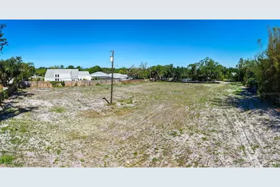 2424 Ashton Road, Sarasota, FL 34231 - Photo 17