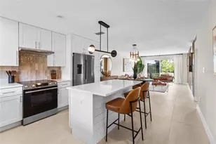 3330 Gulf of Mexico Dr, Longboat Key, FL 34228 - Photo 13