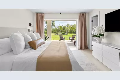 3330 Gulf Of Mexico Drive #107D, Longboat Key, FL 34228 - Photo 13