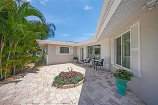 6727 Anchor Way, Sarasota, FL 34231 - Photo 13