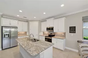 156 Ventosa Pl, Nokomis, FL 34275 - Photo 3