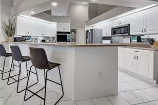 1303 E Gate Dr, Venice, FL 34285 - Photo 23