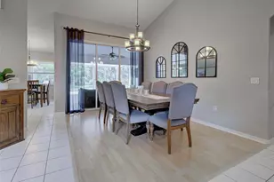 1303 E Gate Dr, Venice, FL 34285 - Photo 7