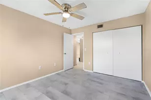 5683 Summerside Ln, Sarasota, FL 34231 - Photo 17