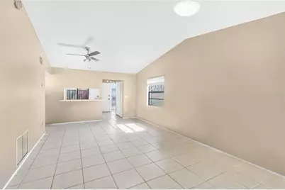 5683 Summerside Lane #25A, Sarasota, FL 34231 - Photo 7