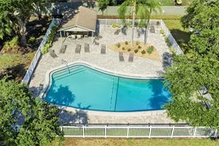 5683 Summerside Ln, Sarasota, FL 34231 - Photo 25