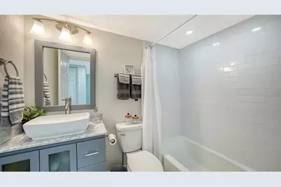 1100 Imperial Drive #108, Sarasota, FL 34236 - Photo 19