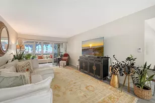 1100 Imperial Dr, Sarasota, FL 34236 - Photo 9