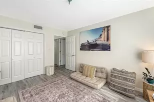 1100 Imperial Dr, Sarasota, FL 34236 - Photo 19