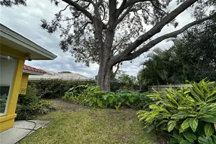 1883 Riviera Cir, Sarasota, FL 34232 - Photo 7