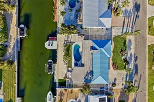 617 Dundee Ln, Holmes Beach, FL 34217 - Photo 35