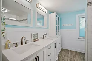 617 Dundee Ln, Holmes Beach, FL 34217 - Photo 21
