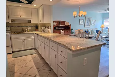 1215 S Portofino Drive #107, Sarasota, FL 34242 - Photo 3