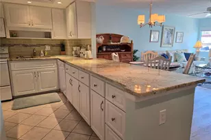 1215 S Portofino Dr, Sarasota, FL 34242 - Photo 3
