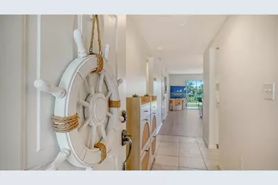 9330 Clubside Circle #3202, Sarasota, FL 34238 - Photo 5