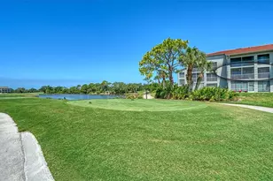 9330 Clubside Cir, Sarasota, FL 34238 - Photo 13