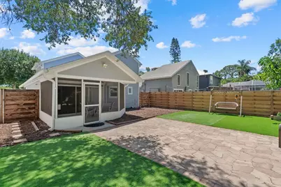 4034 S Lockwood Ridge Road, Sarasota, FL 34231 - Photo 29