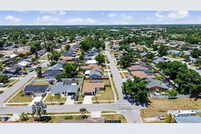 4226 Luzon Way, Sarasota, FL 34241 - Photo 3