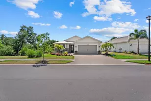29260 Coral Harbour Dr, Englewood, FL 34223 - Photo 3