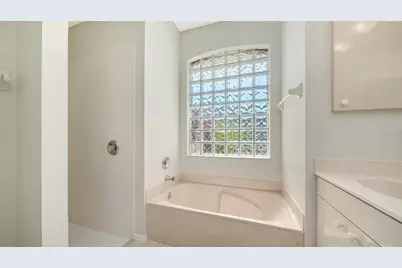 3521 Branch Creek Drive, Sarasota, FL 34235 - Photo 23
