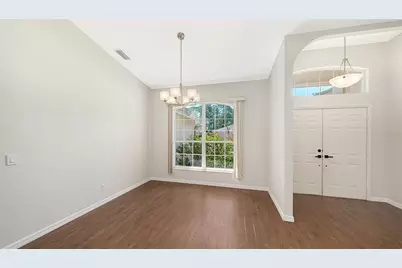 3521 Branch Creek Drive, Sarasota, FL 34235 - Photo 5