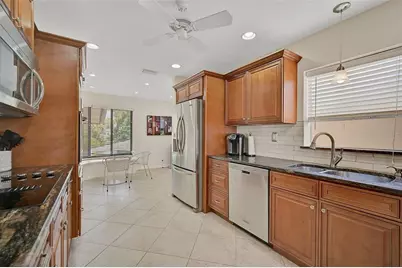 6660 Schooner Bay Circle #6660, Sarasota, FL 34231 - Photo 7