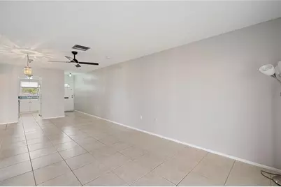 2802 Swifton Drive #V102, Sarasota, FL 34231 - Photo 5
